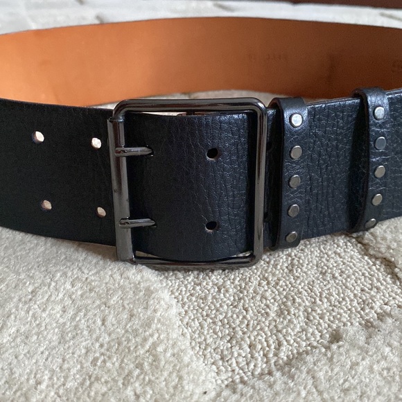 Miu Miu black leather  belt - Picture 8 of 12
